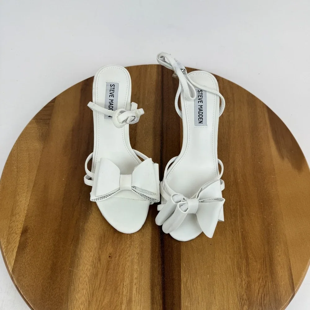 New Womens Steve Madden Mabilia White Bow Wedding Heeled Sandals Size 6.5 M NWOB